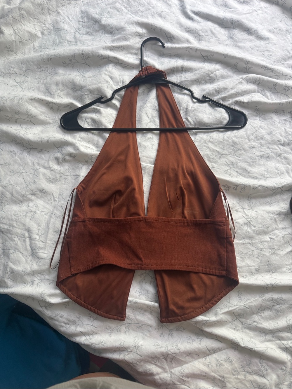 Windsor Rust Brown Halter Crop Top with Front Buckle - Picture 2 of 2